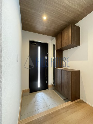 4191ふじみ野市南台1棟1号棟の玄関