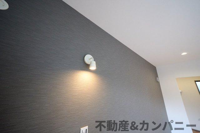 Maison du Mode椿　松山市古川西3丁目の新築戸建の洋室|落ち着いた色調の洋室です