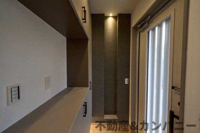 Maison du Mode椿　松山市古川西3丁目の新築戸建の玄関|きれいな玄関です