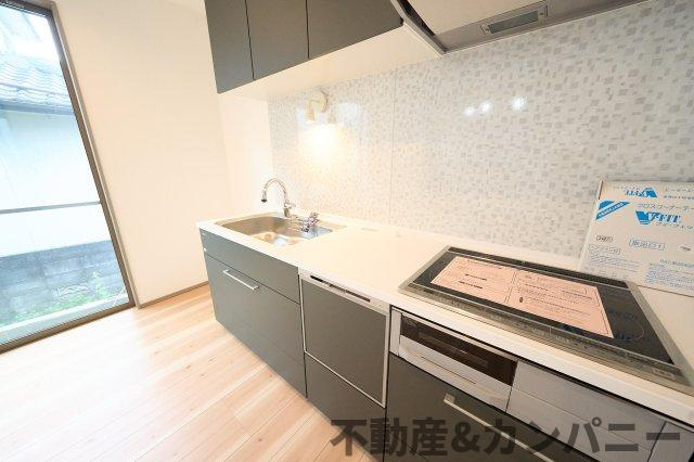 Maison du Mode椿　松山市古川西3丁目の新築戸建のキッチン|キッチンでお料理をお楽しみください