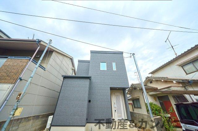 Maison du Mode椿　松山市古川西3丁目の新築戸建の外観|外観もきれいです