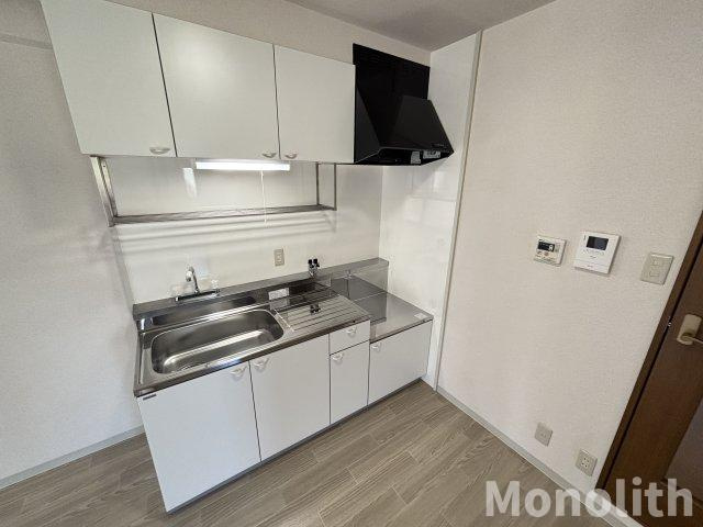 ヴィラロイヤル二色浜のキッチン