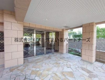 【エントランス】 | モントーレ久留米セントラルパーク | 清潔なエントランスです