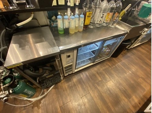 西中洲居抜の内装