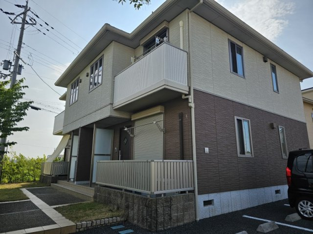 フラワー　メゾンの外観|おしゃれな外観です