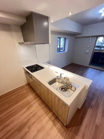 大阪市城東区関目３丁目の賃貸マンションのキッチン