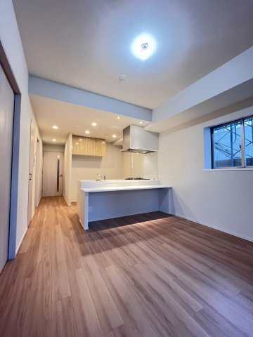 大阪市城東区関目３丁目の賃貸マンションの居間・リビング