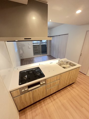 大阪市城東区関目３丁目の賃貸マンションのキッチン