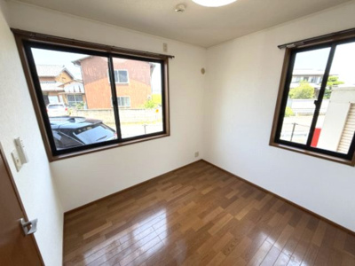 【寝室】 | レトア三軒屋