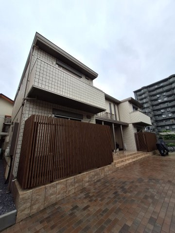 シャルム戸田公園の外観