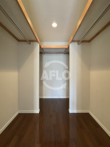 BELISTAタワー福島の収納|BELISTAタワー福島　ウォークインクローゼット