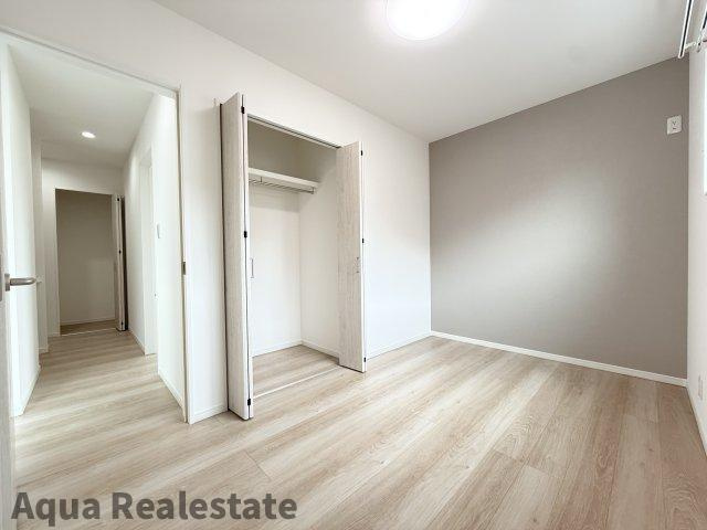 綾歌郡綾川町畑田の新築一戸建の洋室|洋室です