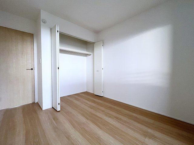 新築戸建・建売　町庭坂字一本杉　GRAFARE　全4棟の洋室