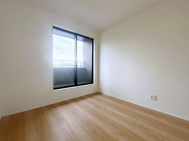 新築戸建・建売　町庭坂字一本杉　GRAFARE　全4棟の洋室