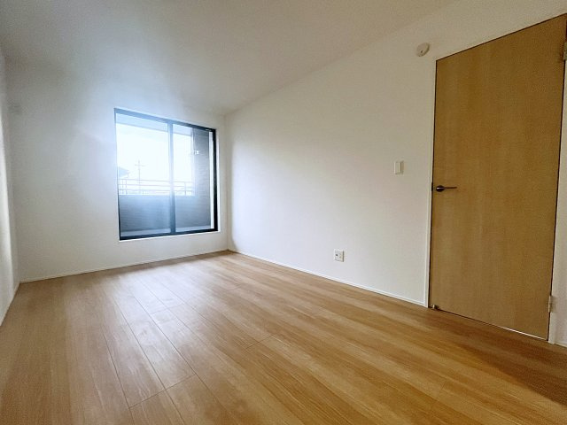 新築戸建・建売　町庭坂字一本杉　GRAFARE　全4棟の洋室