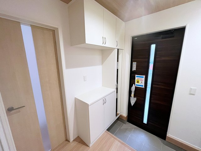 新築戸建・建売　町庭坂字一本杉　GRAFARE　全4棟の玄関