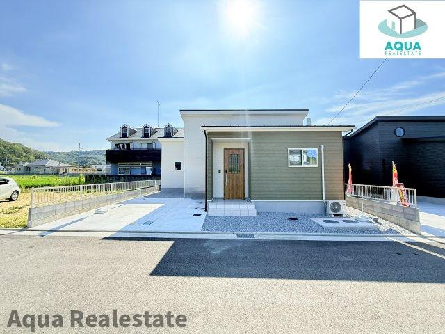 さぬき市志度の新築一戸建の前面道路含む現地写真|前面道路含む現地写真です