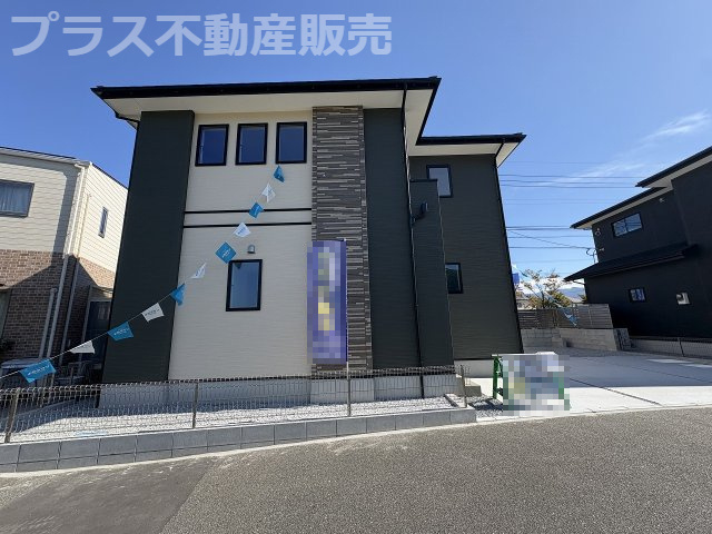 【外観】 | 糟屋郡志免町志免中央3丁目1期　1号棟（全2棟）【仲介手数料無料・0円】 | 現地写真。プラス不動産販売なら、現場の全ての棟をまとめてご見学頂けます。