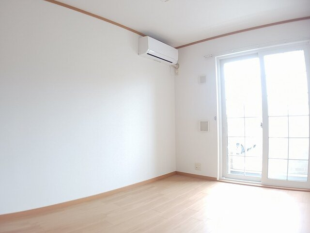 ガーデンハウス伊藤Ⅱの居間・リビング