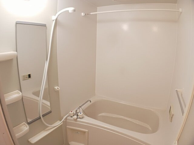 ガーデンハウス伊藤Ⅱの浴室