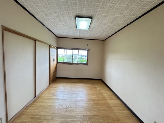羽ノ浦町中庄川原畑中古物件の洋室