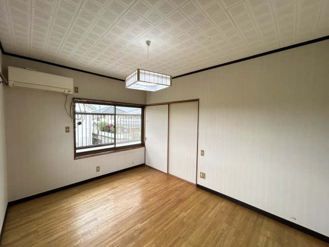 羽ノ浦町中庄川原畑中古物件の洋室