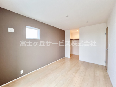 【寝室】 | 富士宮市山宮 新築一戸建て 2号棟 | 6.75帖の寝室です