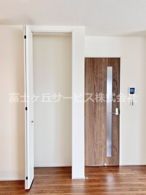 【収納】 | 富士宮市山宮 新築一戸建て 3号棟 | キッチン横の収納です