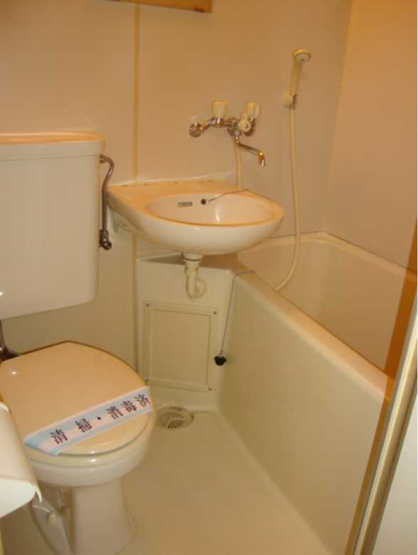 ハイム芳美　角部屋　TVドアホン　バストイレありの浴室