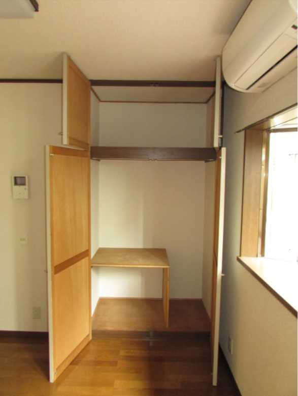 ハイム芳美　角部屋　TVドアホン　バストイレありの収納