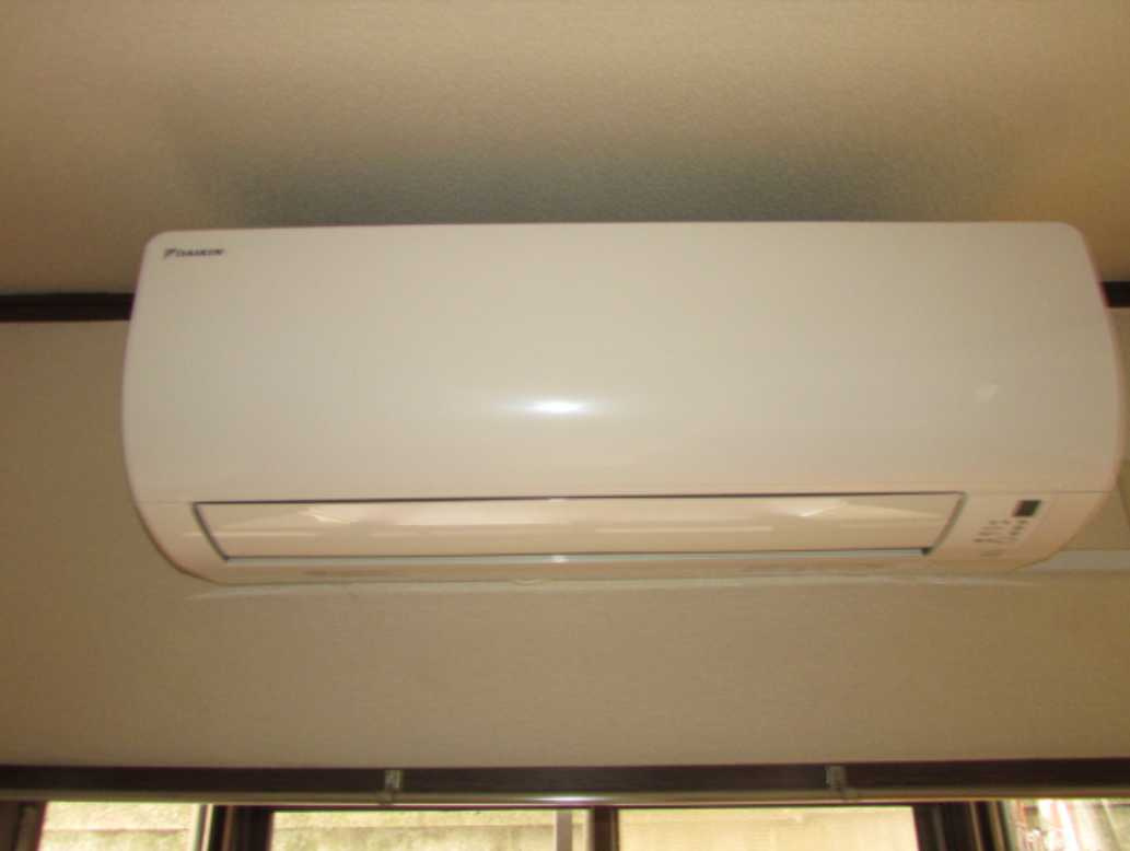 ハイム芳美　角部屋　TVドアホン　バストイレありの設備