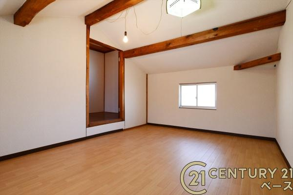 橿原市観音寺町　一戸建の居間・リビング