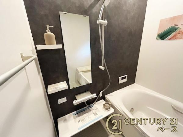 香芝市西真美３丁目　一戸建の浴室