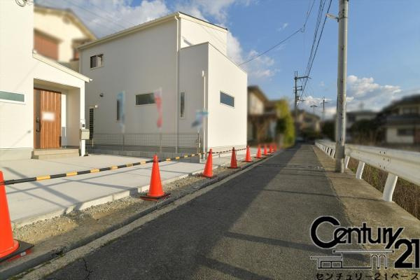 北葛城郡上牧町滝川台２丁目 ２号地／一戸建の前面道路含む現地写真|■現地撮影写真■落ち着いた雰囲気の閑静な住宅地内です！