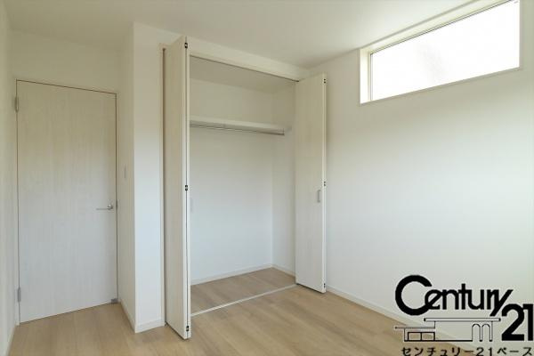 北葛城郡上牧町滝川台２丁目 ２号地／一戸建の収納|■現地撮影写真■全居室に広々収納スペース完備！