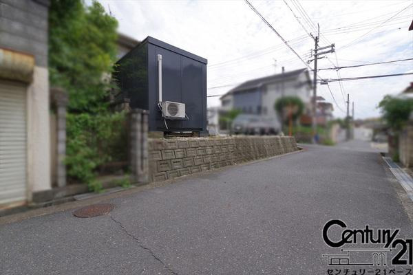 北葛城郡上牧町松里園２丁目の売地の前面道路含む現地写真|■現地撮影写真■自然が豊かな立地です！ぜひお気軽にお問合せください！