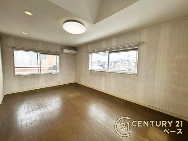宇陀市榛原ひのき坂３丁目の中古一戸建の洋室|■現地撮影写真■全室５帖以上。主寝室は約１０帖の広さとなっており、ゆったりしています。