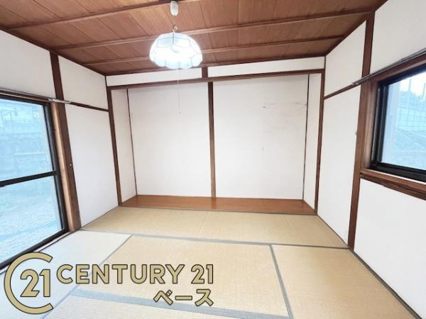 奈良市菅原町の中古一戸建の和室|■現地撮影写真■１階のみでの生活が可能な1階にお部屋を多く配置した間取りです！

