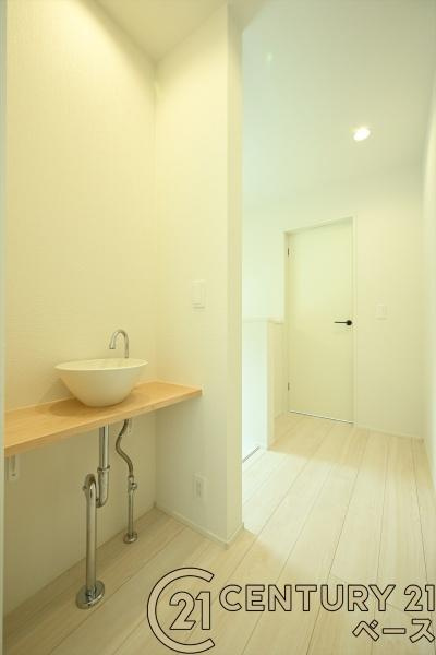 リナージュ阿部 １号棟 ／新築一戸建の内装|■現地撮影写真■こちらは２階廊下部分です！