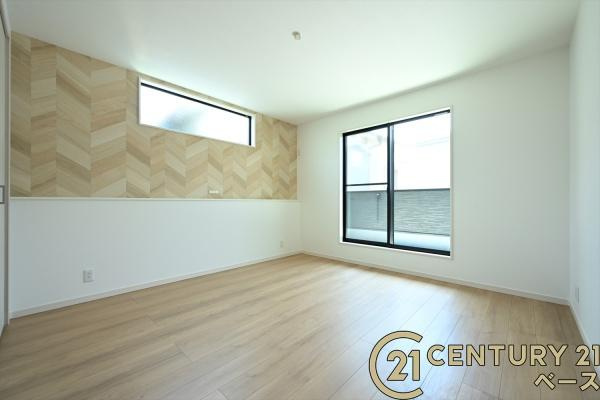 桜井市谷 １号地 ／新築一戸建の洋室|■現地撮影写真■日当たりのよい明るい雰囲気の洋室です！