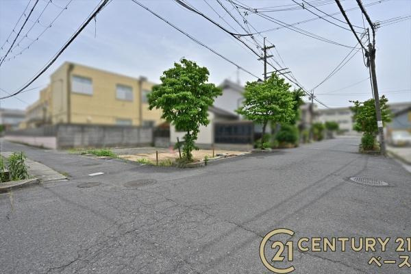 大和高田市大中南町の売地の前面道路含む現地写真|■現地撮影写真■落ち着いた雰囲気の閑静な住宅地内です！