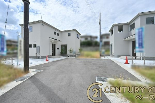リーブルガーデン植槻町 ２号棟 ／新築一戸建の前面道路含む現地写真|■現地撮影写真■小学校まで徒歩圏内とお子様の通学も安心！