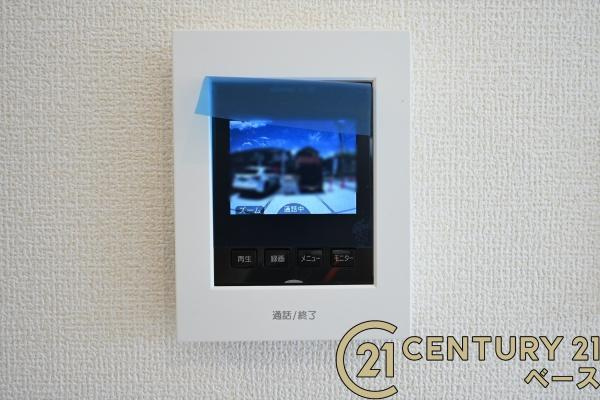 リーブルガーデン別所町 １号棟 ／新築一戸建の内装|■現地撮影写真■ＴＶモニター付きインターホンで防犯対策もバッチリ！来客も一目でわかり安心です！