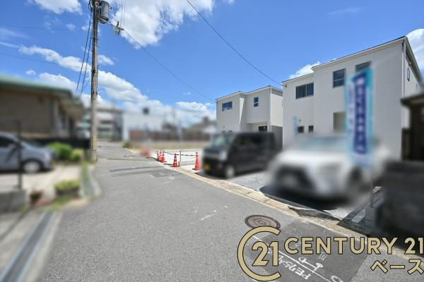 リーブルガーデン別所町 １号棟 ／新築一戸建の前面道路含む現地写真|■現地撮影写真■道路と高低差の少ないフラットな敷地です！