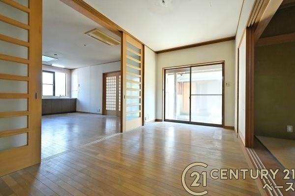 橿原市中町　一戸建の居間・リビング|■現地撮影写真■