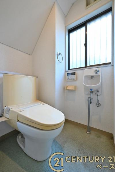 橿原市中町　一戸建のトイレ