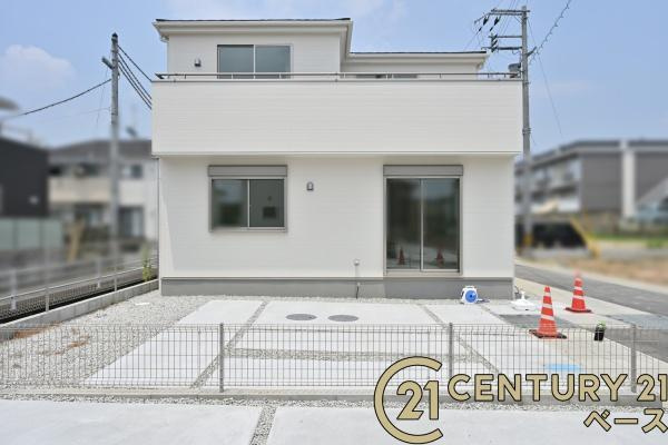 リーブルガーデン三里 ２号棟 ／新築一戸建の駐車場|■現地撮影写真■