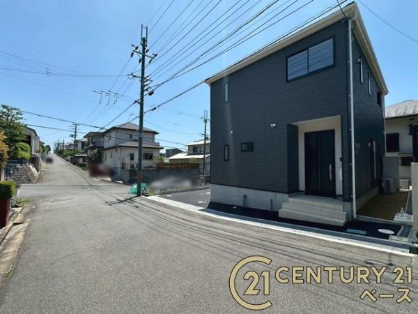 クレイドルガーデン関屋北 ／新築一戸建の前面道路含む現地写真