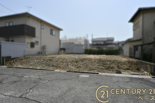 北葛城郡河合町高塚台２丁目　建築条件なし土地の外観|■現地撮影写真■敷地面積広々５７坪以上！お気軽にお問い合わせください！■