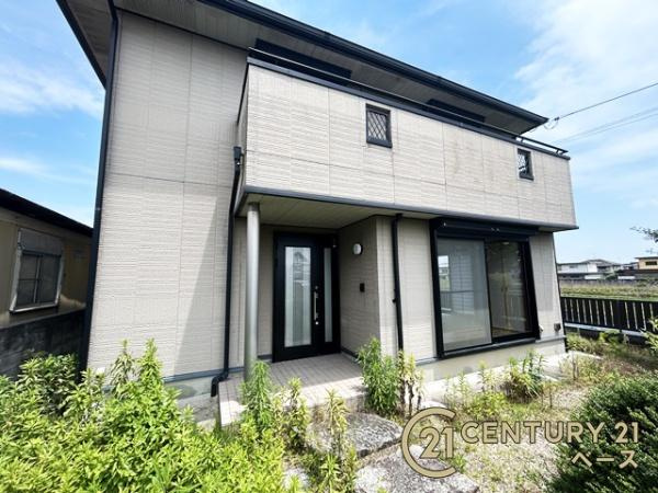 大和郡山市小南町　一戸建のその他|■現地撮影写真■太陽光発電設置等、設備が充実した邸宅です。